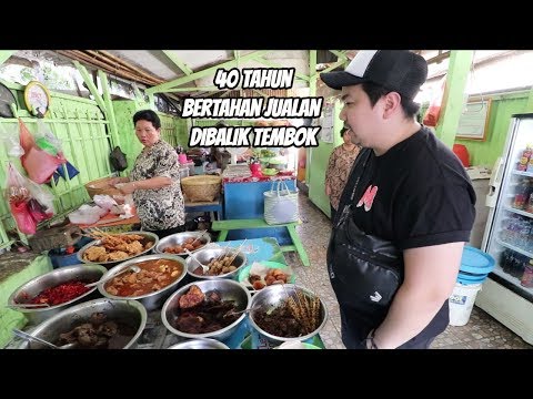 DARI TAHUN 1970-AN JUALAN DI BALIK TEMBOK DAN MASIH LAKU!!!