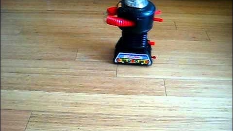 1966 REMCO Lost in Space B9 toy robot