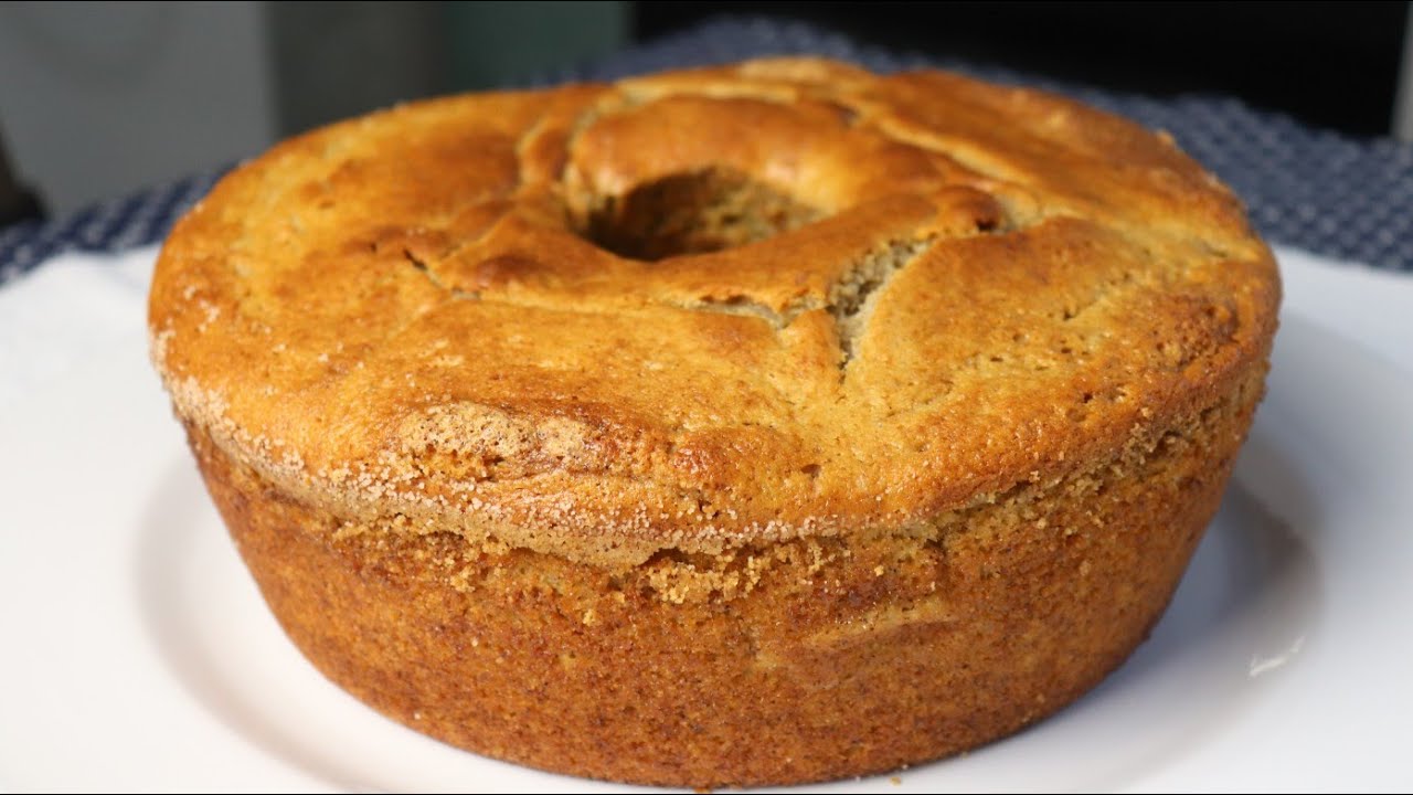 Bolo de canela, maçã e banana. Vai resistir?