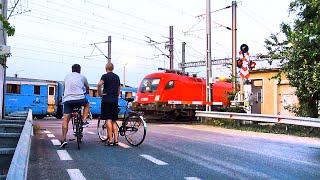 Romanian railroad crossing || Trecere de cale ferată în Romania-Compilation-#1