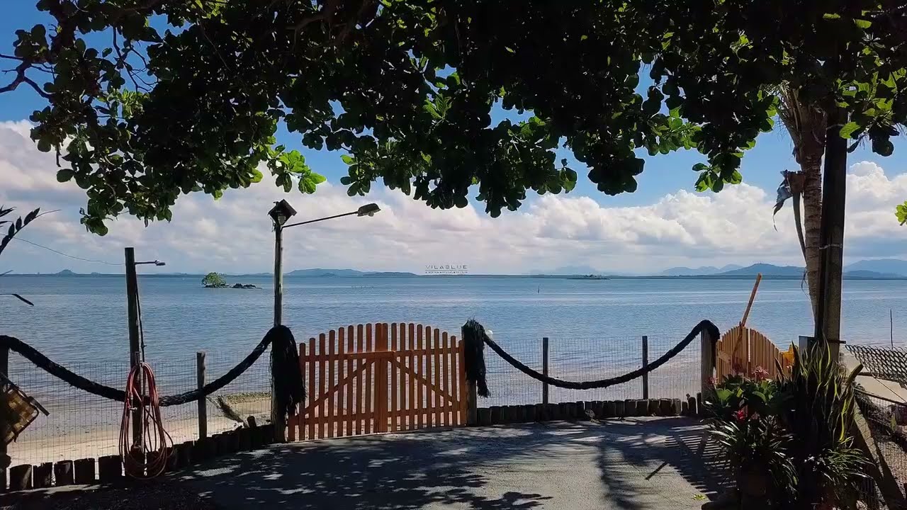 CASA FRENTE MAR A VENDA  - VILA DA GLÓRIA - SÃO FRANCISCO DO SUL - SANTA CATARINA