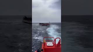 Une Pirogue Des migrants Clandestins Dans Les Frontires De Lespagne elbayeleboss1410
