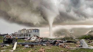 A waterspout tornado swept through Maryland island , causes significant damage