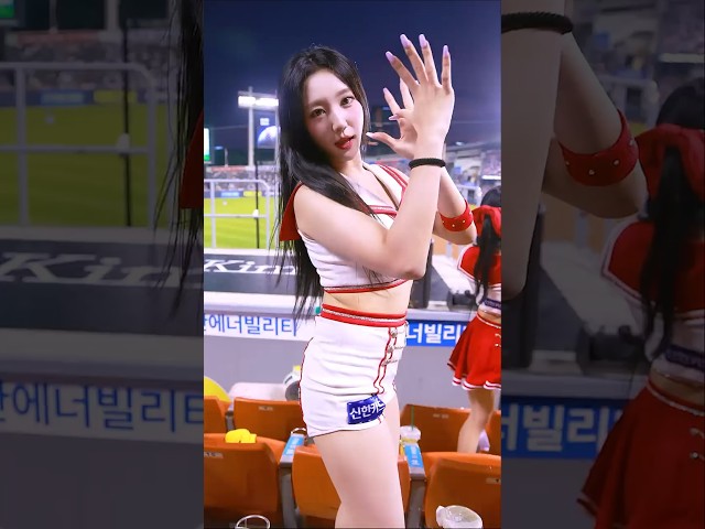 🚨🎧 초근접 1황 아웃송; "One More Time!" 💥💃 서여진 Seo Yeojin 徐如辰 치어리더 직캠 fancam