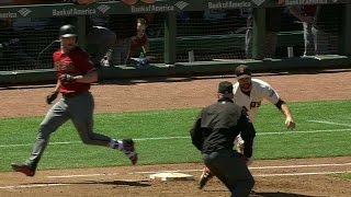 ARI@SF: Umpires rule Miller out after a challenge