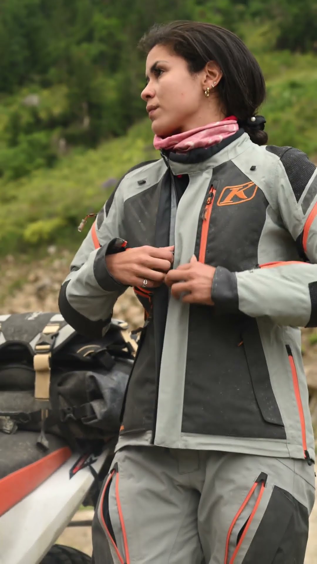 Redesigned Artemis |KLIM Women's ADV Kit - YouTube