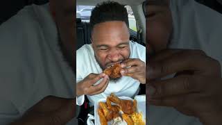 This Gas Station Has AMAZING‼️🔥 Chicken‼️🤯. #fyp #foodreview #shorts #entertainment