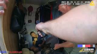 Polis Garajda Saklanan Adamı Vurdu America Bodycam Footage Shows