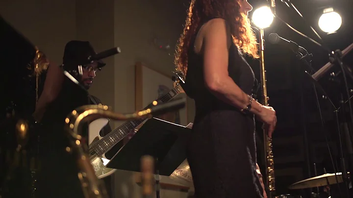 Bolero Performed by Cecilia Tenconi & Latin Lounge...