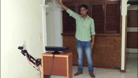 CONTROL DE MOVIMIENTO DE UN BRAZO ROBÓTICO MEDIANTE EL SENSOR KINECT XBOX 360 MICROSOFT.