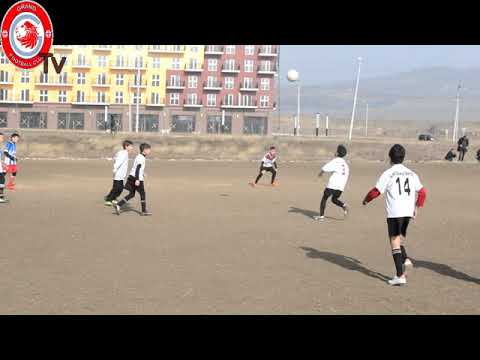 2007-08 წელს დაბადებულ ფეხბურთელთა გუნდის წევრი დავით ჯიხოშვილი \"ცხუმის\" წინააღმდეგ !!!