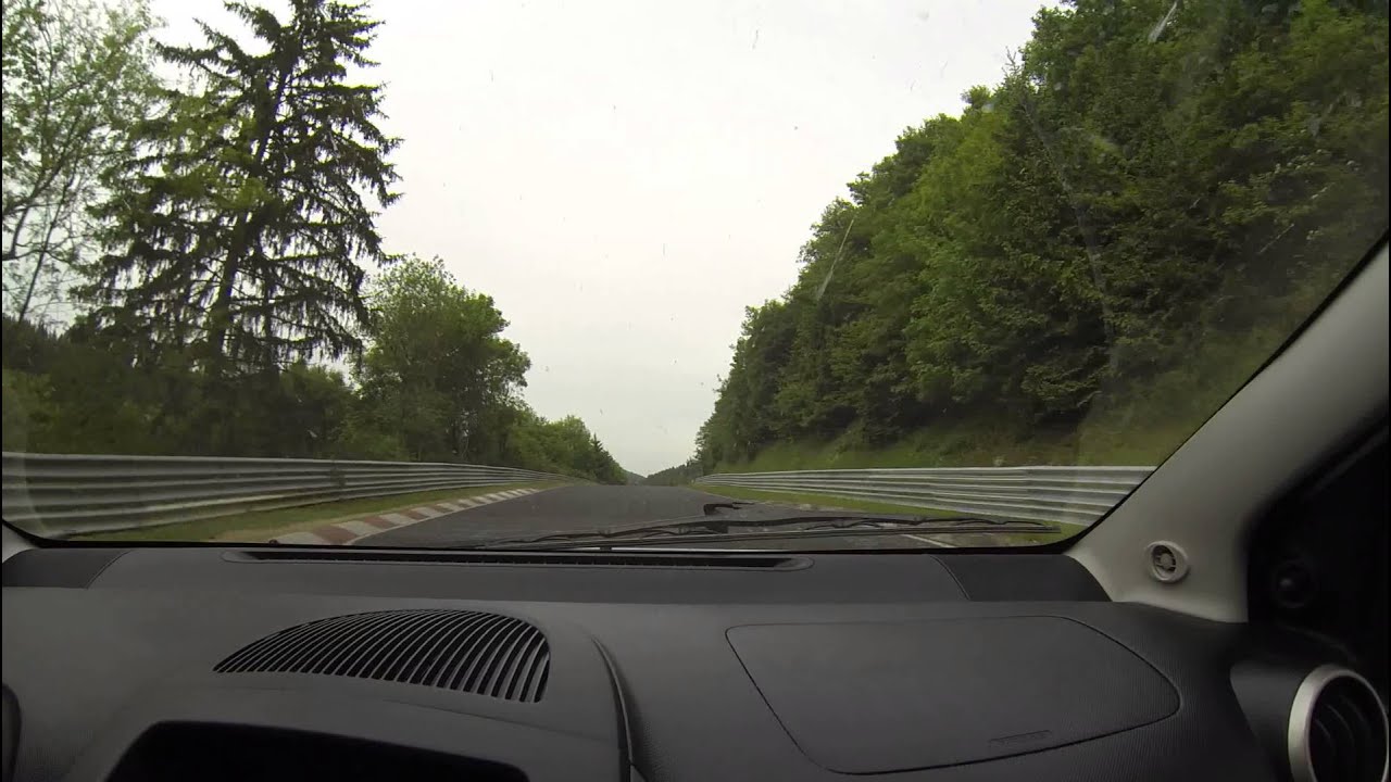 Toyota Aygo touristenfahrten Nurburgring Nordschleife 21.05.2014