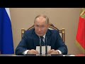 Владимир Путин: Топливно-энергетический комплекс России развивается стабильно, несмотря на санкции