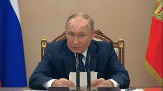 Владимир Путин: Топливно-энергетический комплекс России развивается стабильно, несмотря на санкции