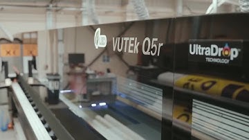 EFI VUTEk Q5r and VUTEk h5 at RMC