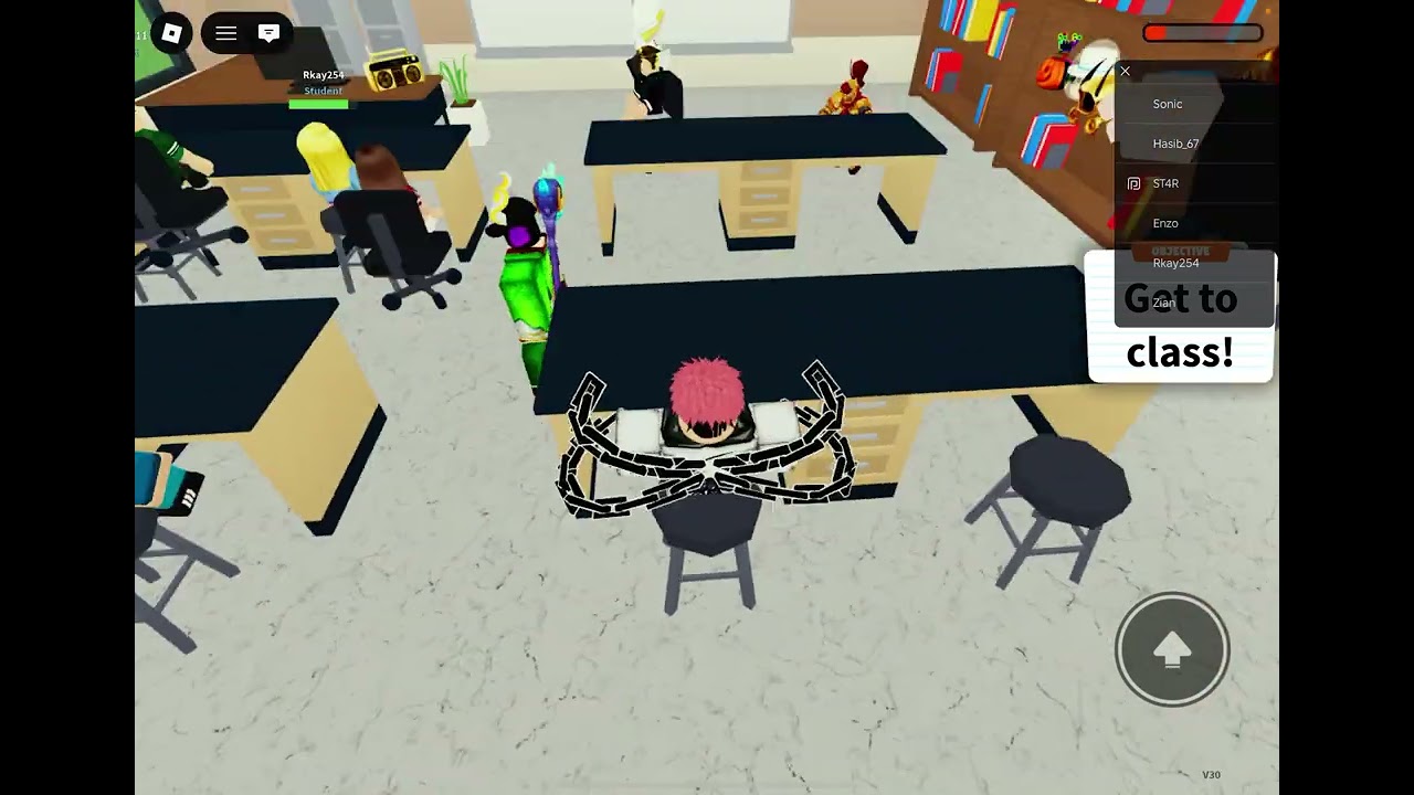 Playing field trip Z Roblox!￼