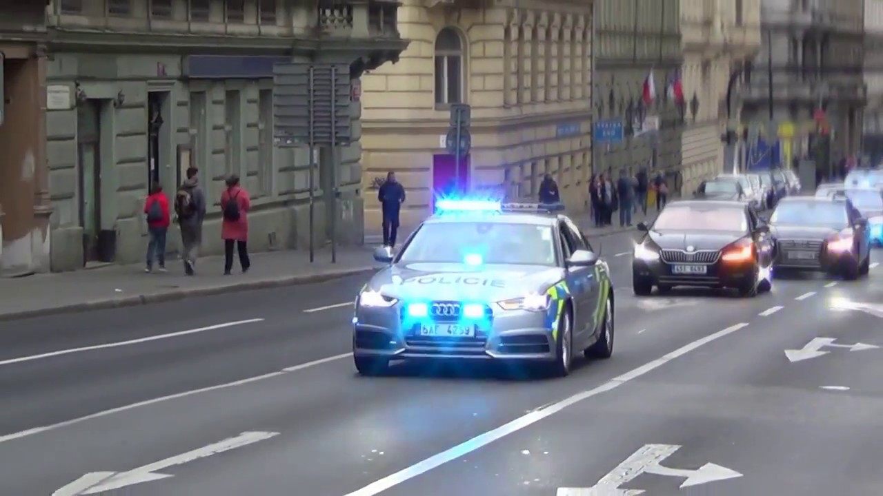 *LARGE CONVOY* Czech Police Audi S6 & Many Unmarked Police cars