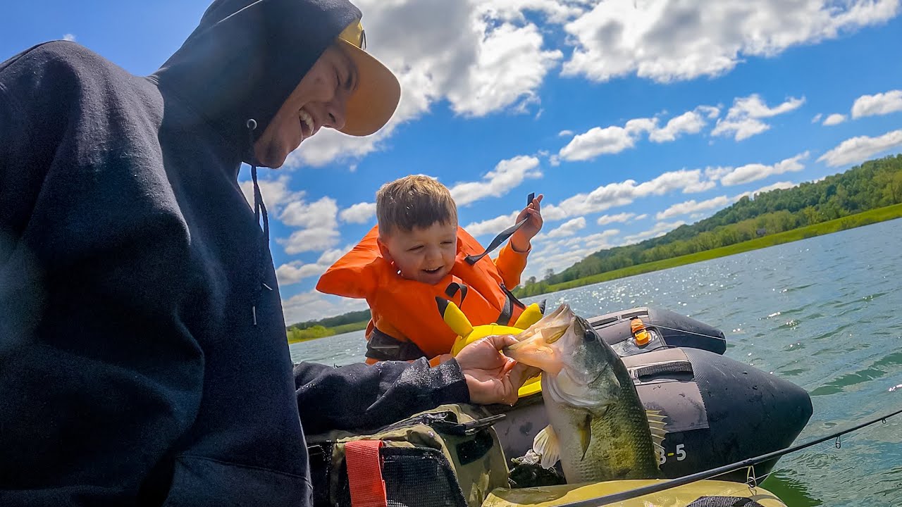 Taking My 4 Year Old Son Bass Fishing.