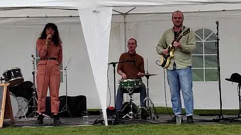 "Mean to Me" Alice Higgins/Conal Mulvenna/Will Bla...