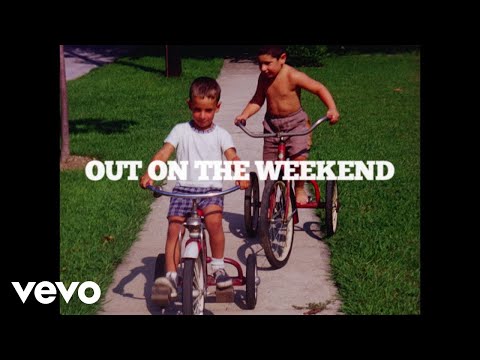 Nathaniel Rateliff & The Night Sweats - Out On The Weekend (Version 2)