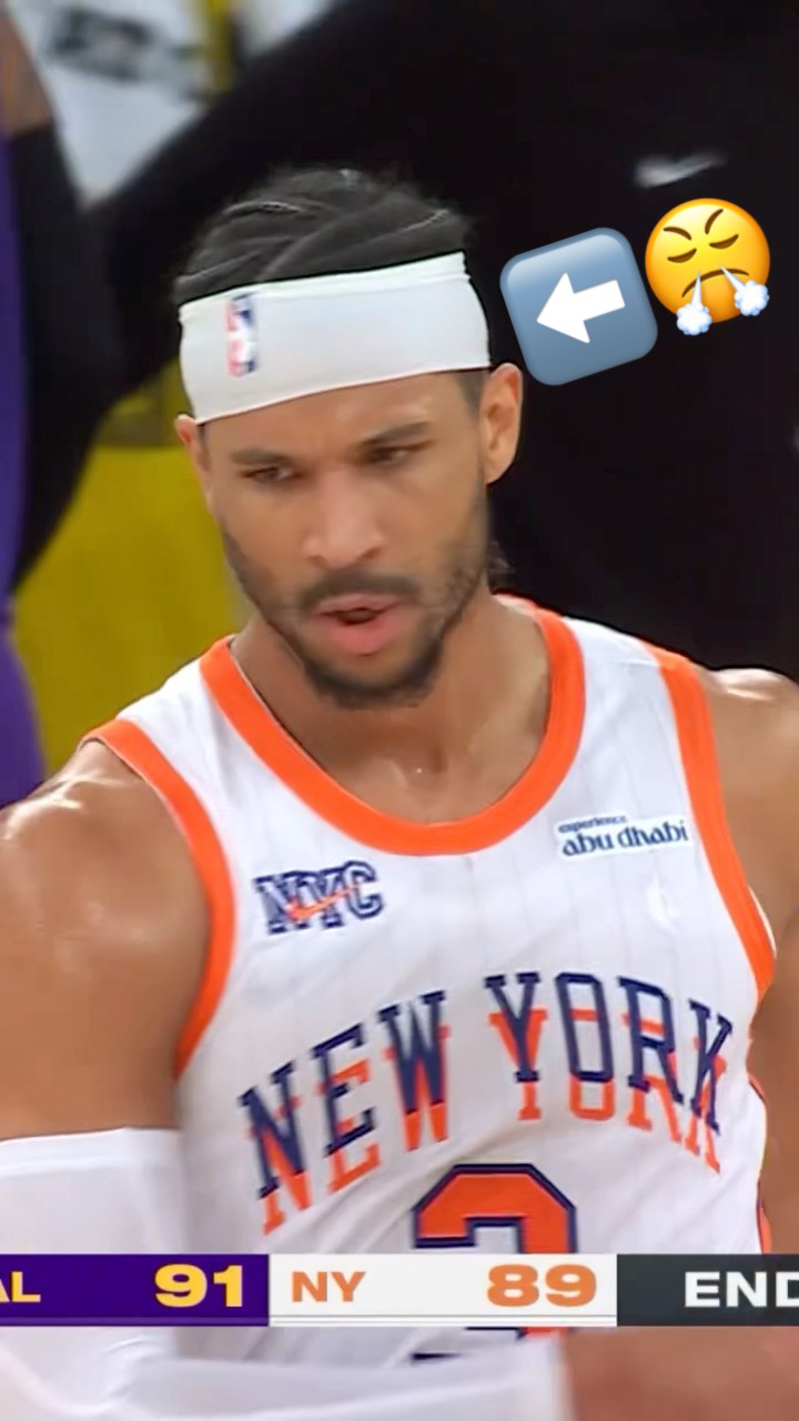 Josh Hart banks in the long three!
