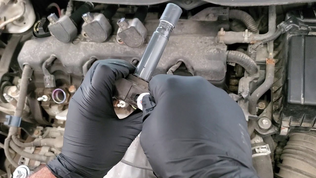 2006 Honda Civic Spark Plugs Change: How To - YouTube