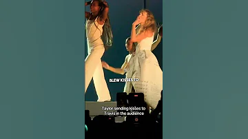 Taylor Swift and Travis Kelce blowing kisses to each other during ‘So High School’ 💋🥰 #shorts