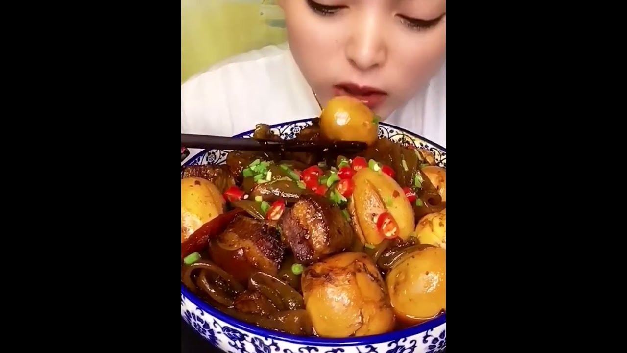 MUKBANG ASMR Braised Pork Noodles And Eggs, It tastes good