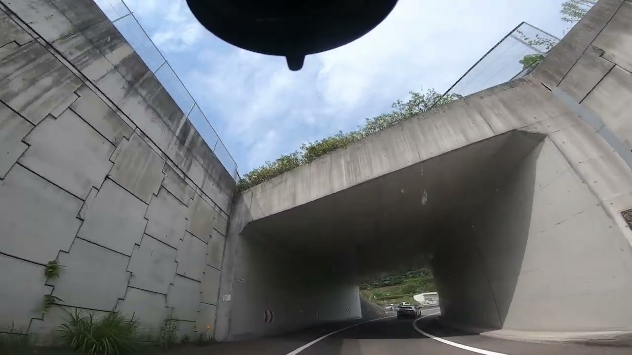 えー、氷河期世代は定年延長で75歳まで働かないといけない時代が来るのかよ