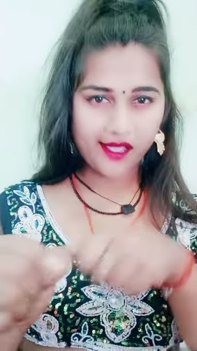 मोरा ओठावा से नथुनिया गुलेल करेला जैसे नागिन से सपेरा खेल करेला 😆😆🙏😆 भोजपुरी स्टार 💋💋