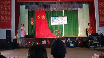 CLB VT LONG RIM. Giải ba hội thi Giai Điệu Tuổi Hồng. Đại diện cho trường THCS Chư Êwi đi thi.