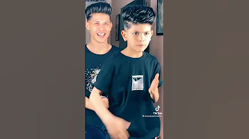 لون الخد كاستر كلو يشد بلاستر 