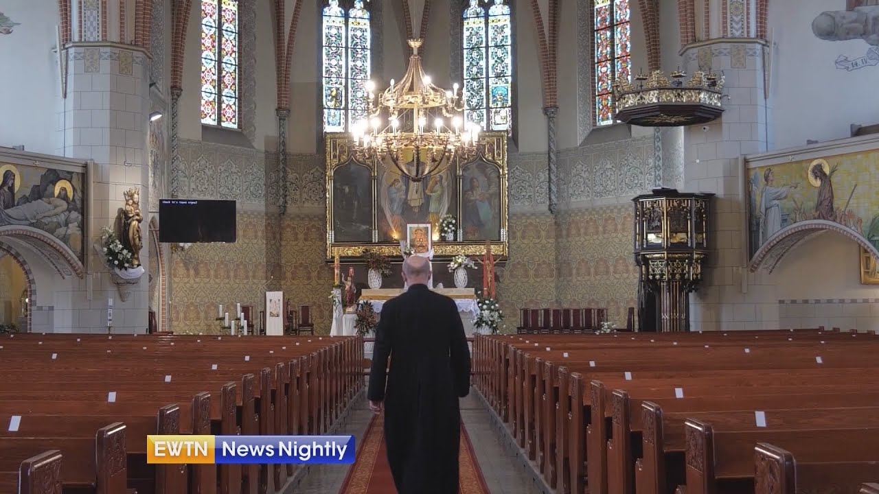 Eucharistic miracle in Poland | EWTN News Nightly