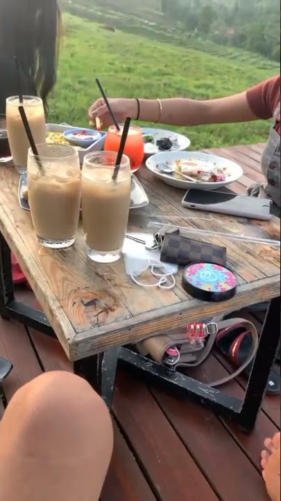 NONGKRONG SAMA 2 CEWEK CANTIK | HALU STORY #shorts  #storyhalu #storyig #storywa