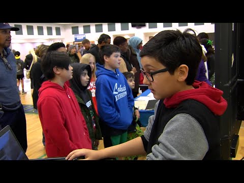 The Winter Wonderland of Opportunities featured a curriculum fair and innovation fair focusing on classes offered at Hungary Creek Middle School. Students were in charge of highlighting and presenting to rising 6th, 7th and 8th grade students. This event helped students decide on which courses they wanted to take in the upcoming school year. Winter Wonderland of Opportunities at Hungary Creek Middle School