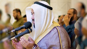 ‏‎لقطات من إمامة القارئ