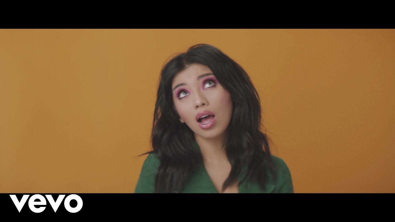 [OFFICIAL VIDEO] Attention - Pentatonix