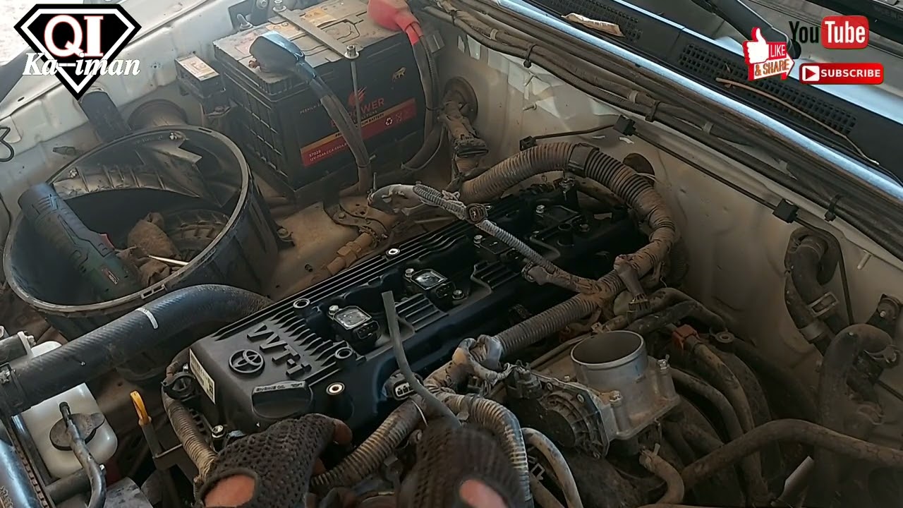 HOW TO REPLACE VALVE COVER GASKET 1TRFE TOYOTA HILUX DIY YouTube