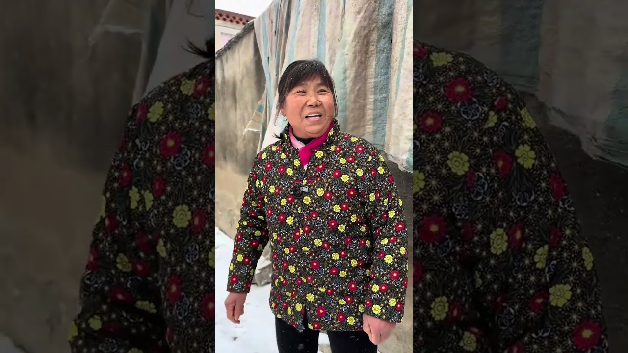 (25) The village head sent carbon in the snow wholeheartedly serving the people