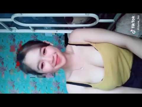 #tiktokterbaru #tiktokhijab #tiktokcantik  Tik Tok Hot 18+ Rika Shadiqah Jadi Bikin Pengen ....💦 !!