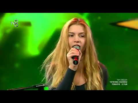 ALEYNA TİLKİ ELEDİM ELEDİM YETENEK SİZSİNİZ TÜRKİYE 2. TUR PERFORMANS