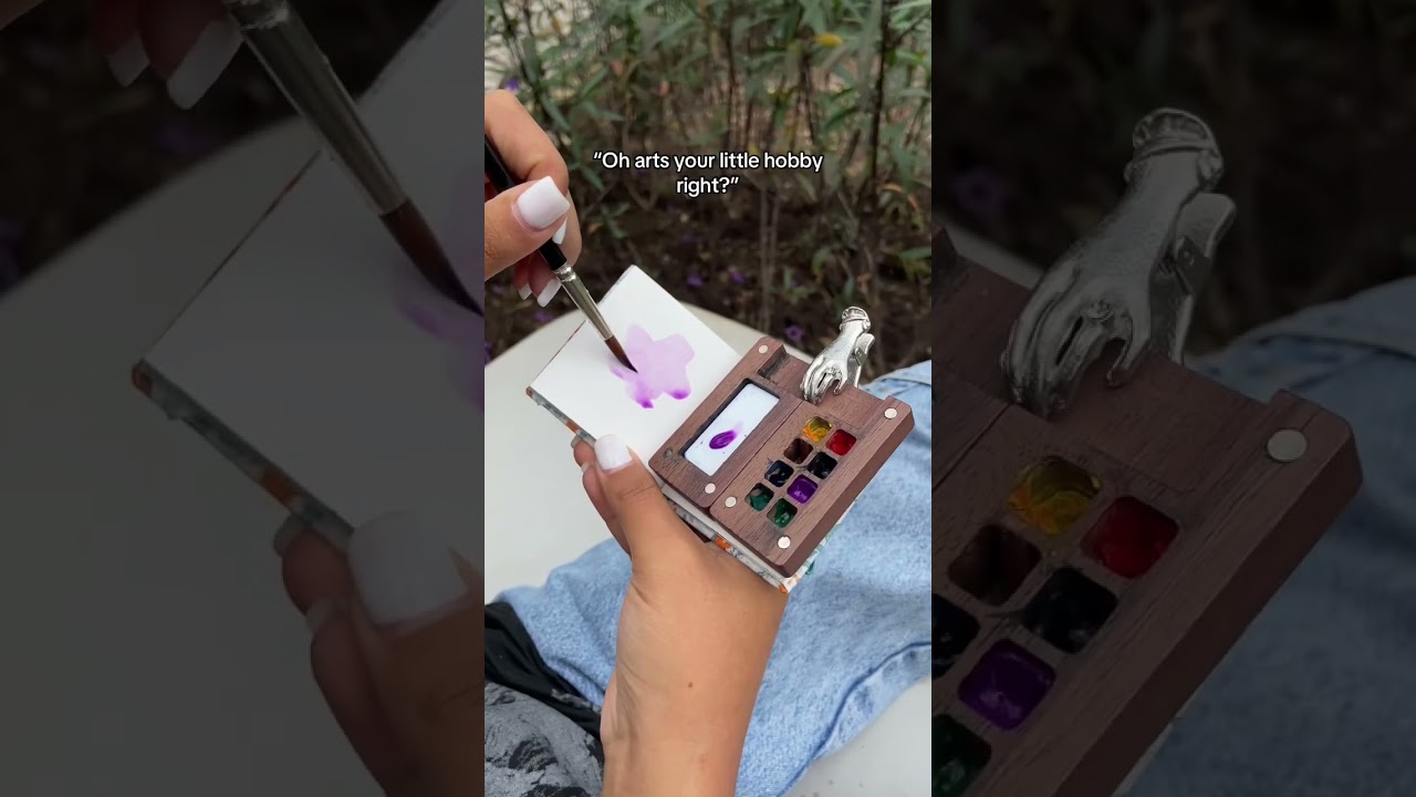 Just found this tiny watercolor palette, and I’m obsessed! 🎨 