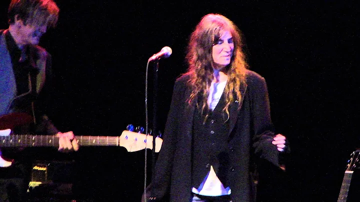 Patti Smith, "Frederick"