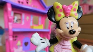 MINI MOUSE POLKA DOT HOUSE AND BOAT PARTY | FUN WITH OLIVIA