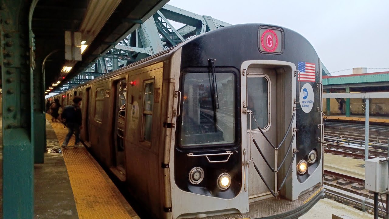NYCT Subway: R160/R211A (F) (G) Trains Action at Smith-9 Sts