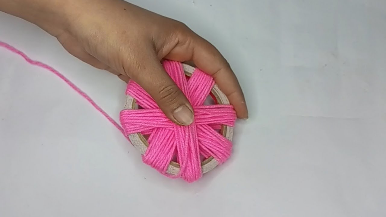 How to Make a Beautiful Woolen Flower Easy Way to make Flower at home