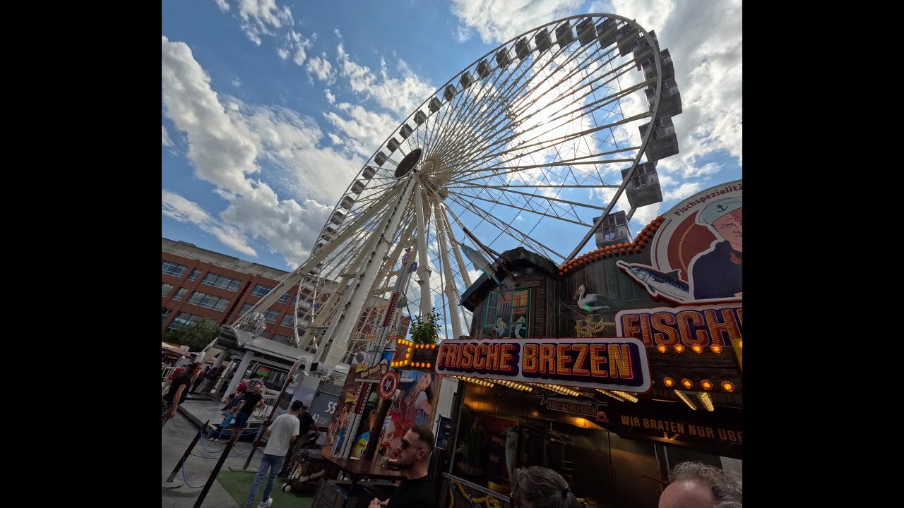 Breaking News zum Stand neue Fahrgeschäfts-Modelle auszuprobieren, Kiliani-Volksfest Würzburg 2025.