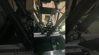 Parallel robots for metal parts