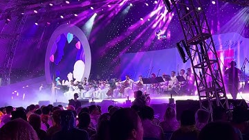 Kết thúc Đêm nhạc tri ân của Dòng Camilo ở trung tâm Mục Vụ Saigon. Con AnDiem ấn tượng quá.