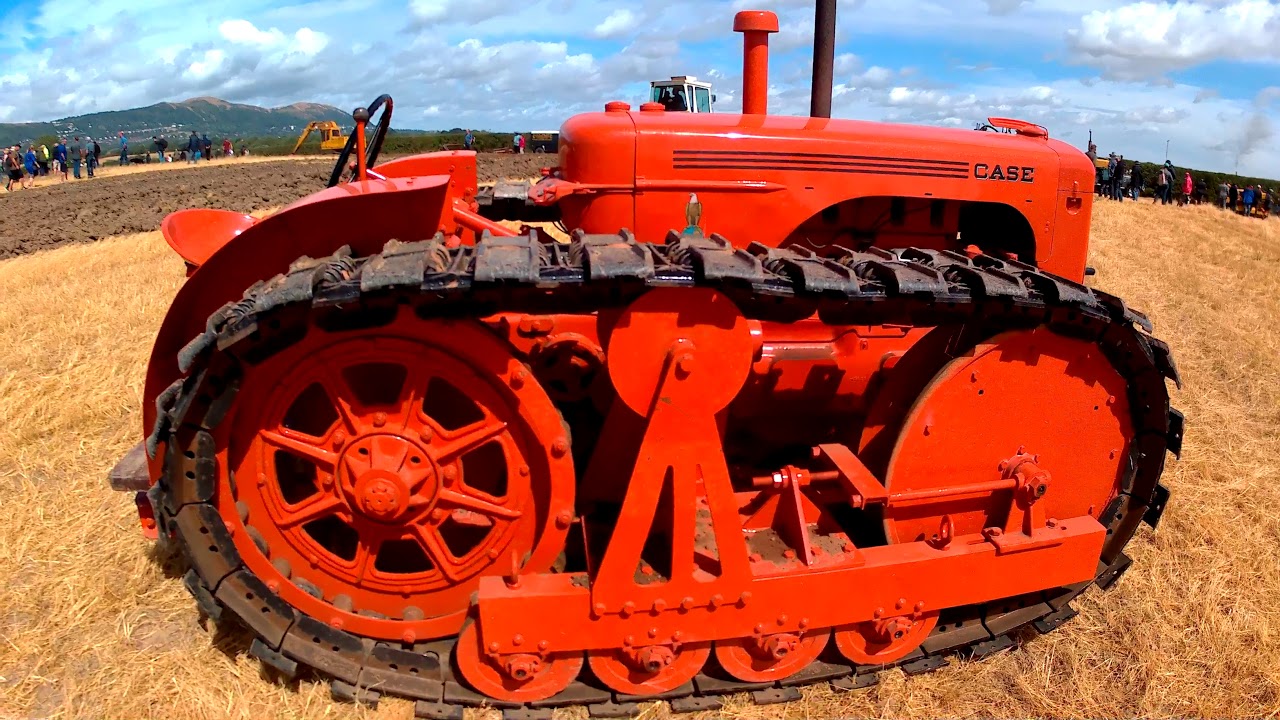 19491953 JI Case LA 6.6 Litre 4Cyl Crawler Tractor (64 HP) YouTube